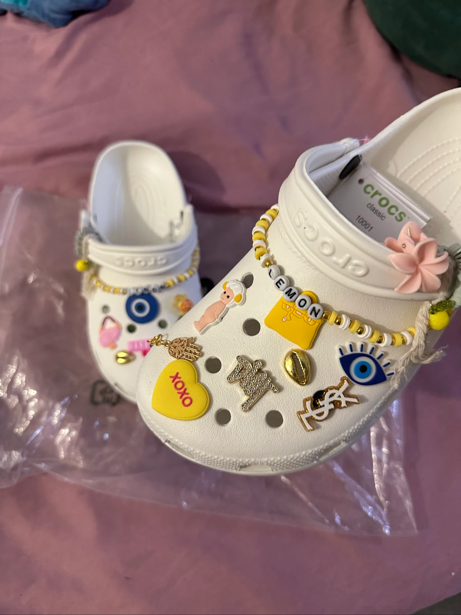 Crocs + Decoração – photo 2